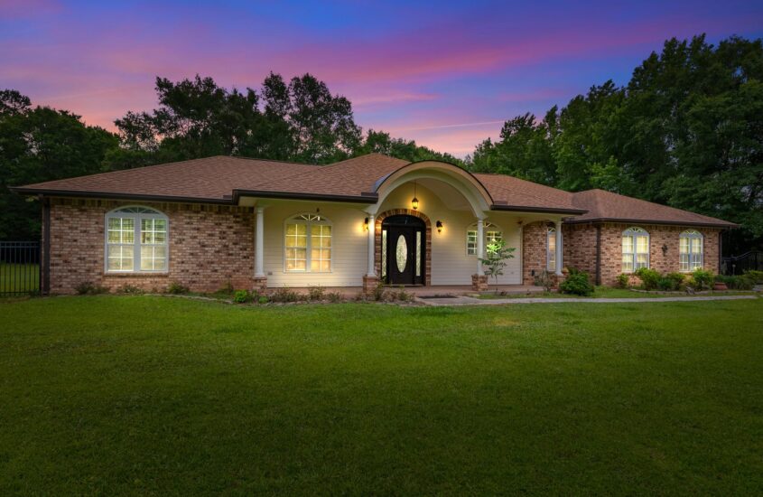 7446 Lazy Acres Road Pass Christian, MS 39571